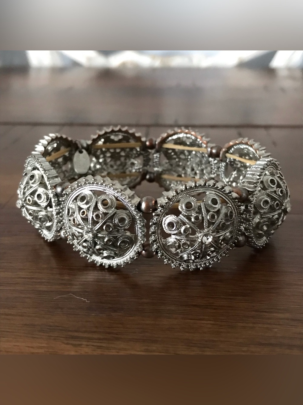 Marlyn Schiff - Silver Filigree Floral Mandala Stretch Bracelet